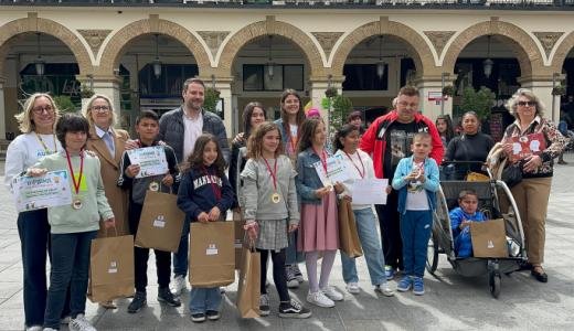 Tudela se viste de azul por el Día Mundial de Concienciación sobre el Autismo