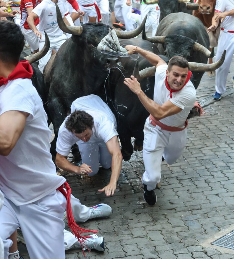 Mejores-momentos-de-los-encierros-de-2025.jpg