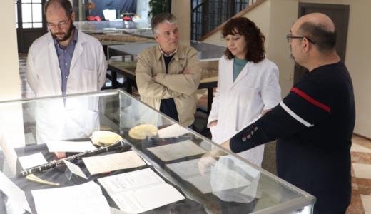 Fernando Ferrer en la exposición historia musical de Tudela